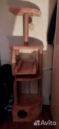 Домик для кошки с когтеточкой