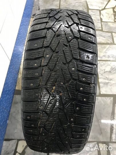 Nokian Tyres Hakkapeliitta 7 215/60 R16