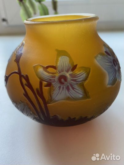 Вазочка Галле