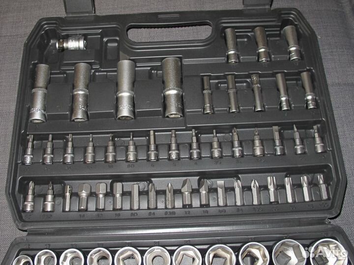 Набор инструментов гаражный 94 предмета