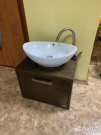 Тумба с раковиной
