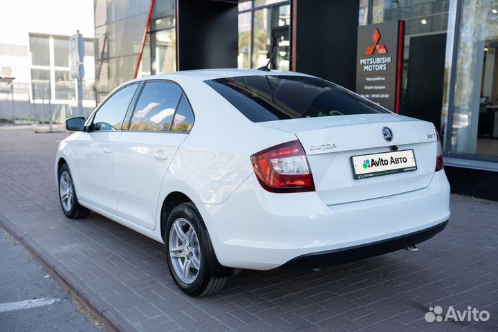 Skoda Rapid 1.6 МТ, 2018, 111 000 км