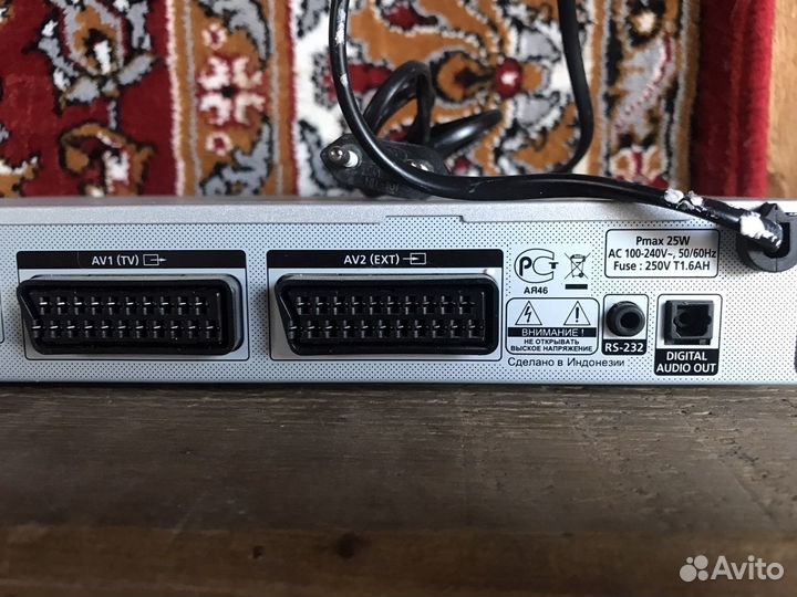Спутниковый ресивер samsung DSB-S300V