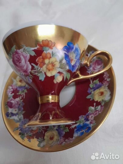 Чайная тройка на ножке