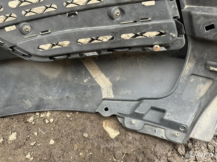 Бампер передний w222 AMG пакет