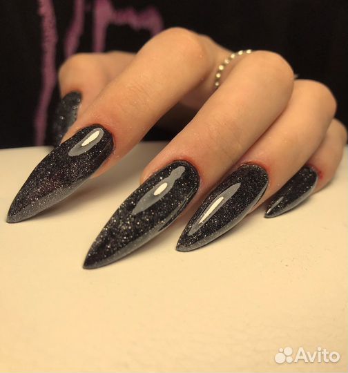 Маникюр с покрытием гель-лаком