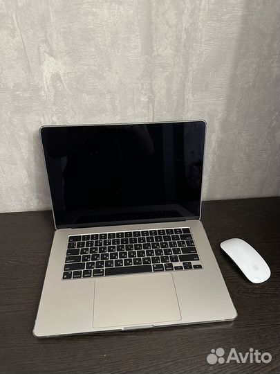 Ноутбук Apple MacBook Air 15 (2023) M2 8/256Gb