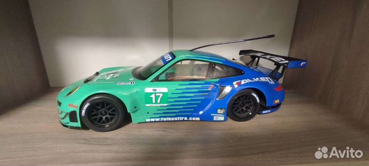 Машина на пульте управления для дрифта