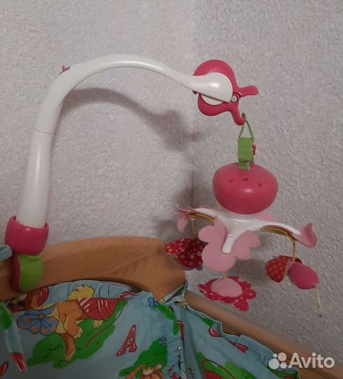 Мобиль на детскую кроватку