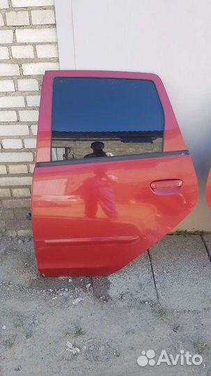 Дверь задняя левая mitsubishi colt 2004-12