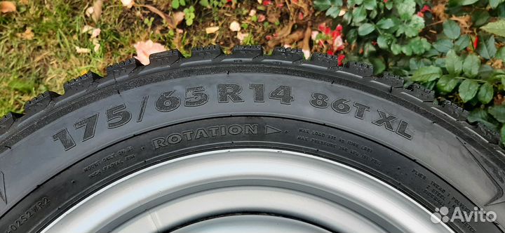 Колеса зимние 175 65 r14 Nokian Nordman 5