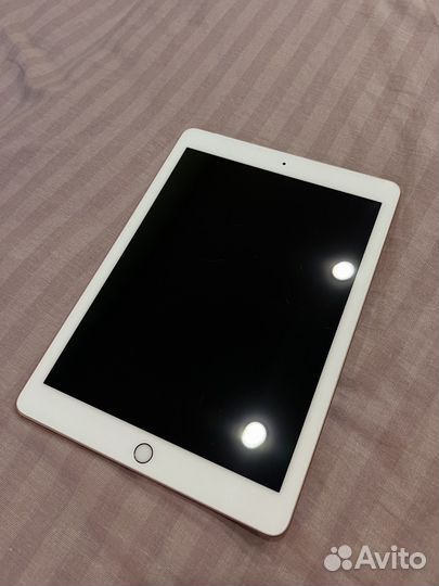 iPad 6 поколения 32