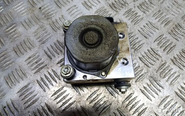 Блок абс, 27536SG050 Subaru Forester SF 1998 - 2000 года