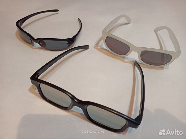 Очки солнцезащитные