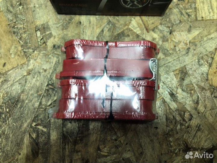 Тормозные колодки заднее Kia Sportage 4