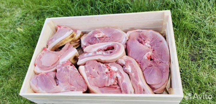 Месячныц набор свинины