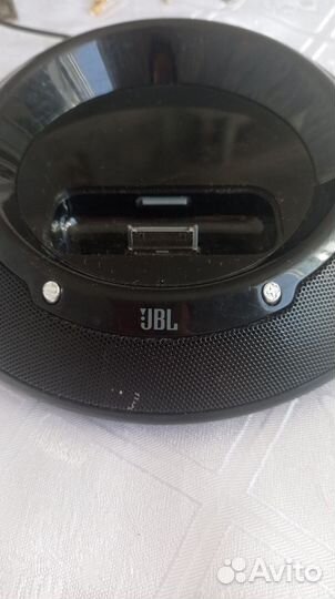 Портативная колонка jbl