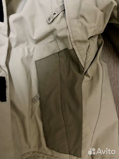 Куртка спортивная женская