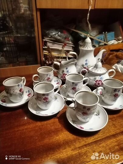 Сервиз кофейный,чайный