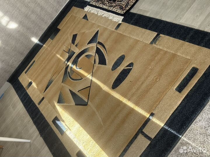 Ковер шерстяной