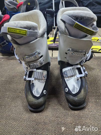 Горнолыжные ботинки