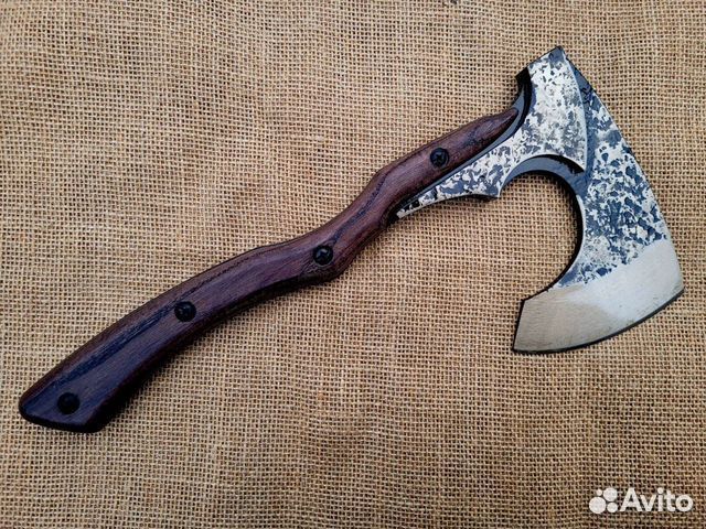 Топор мощный кованый