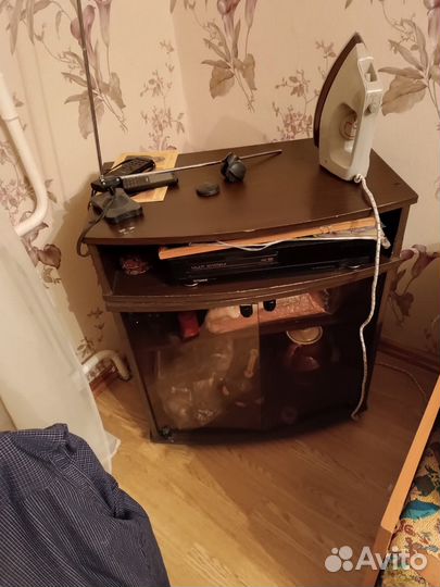 Тумба под телевизор