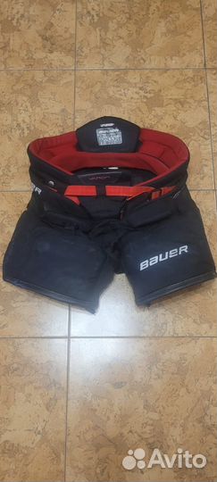 Хоккейная вратарская форма, вратарский баул
