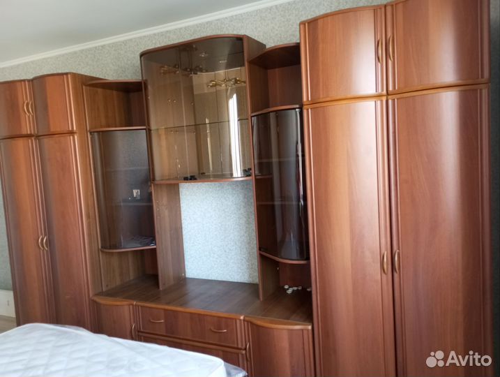 Гарнитур стенка