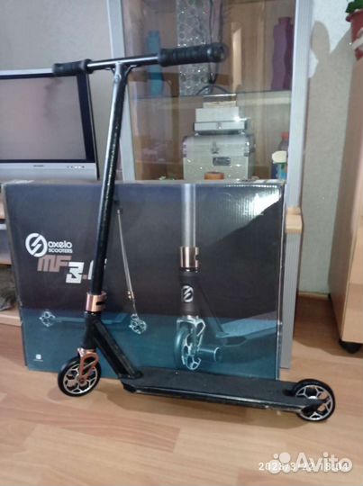 Трюковой самокат oxelo