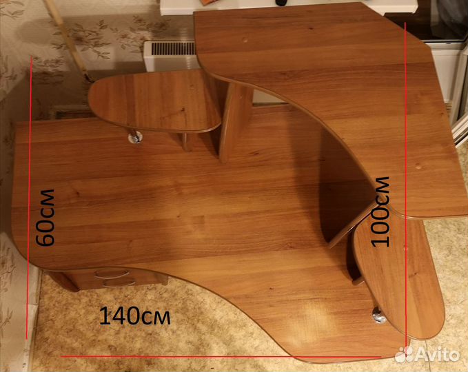 Стол компьютерный