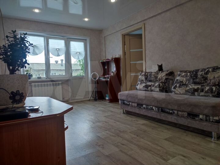 2-к. квартира, 44 м², 5/5 эт.