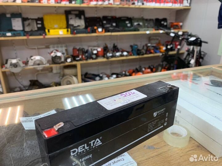 Аккумуляторная батарея Delta DT 12022