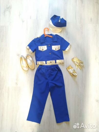 Костюм полицейского
