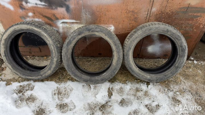 Pirelli Winter Studdable Plus 215/50 R17