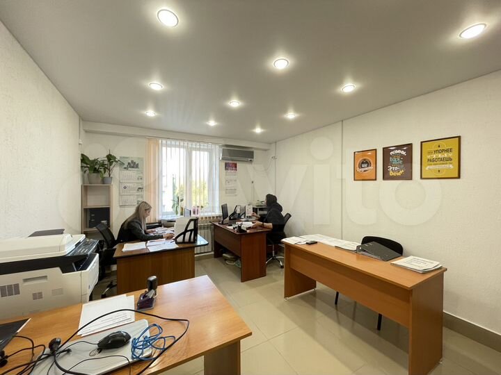 Продам помещение, 16.2 м2, новый ремонт, первая линия