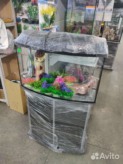 Аквариум с тумбой новый