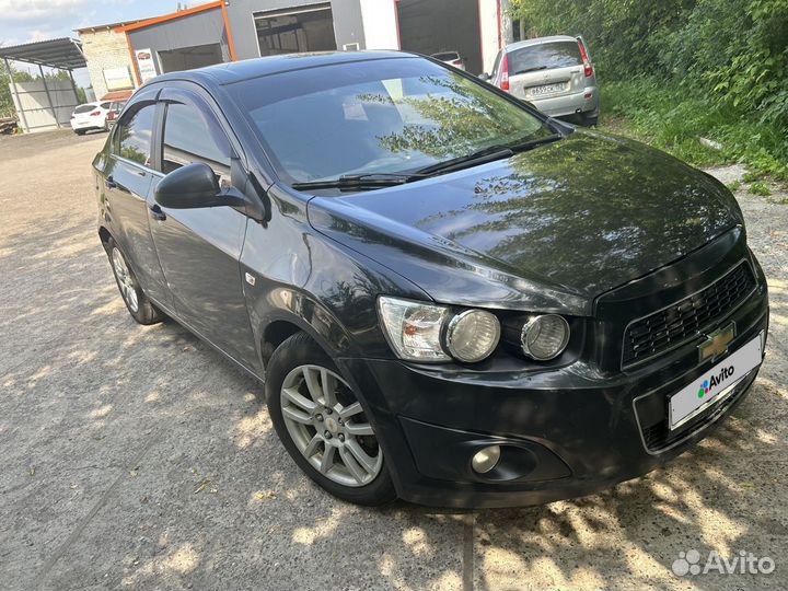 Chevrolet Aveo 1.6 AT, 2012, 215 000 км