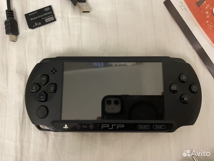 Sony PSP e 1008