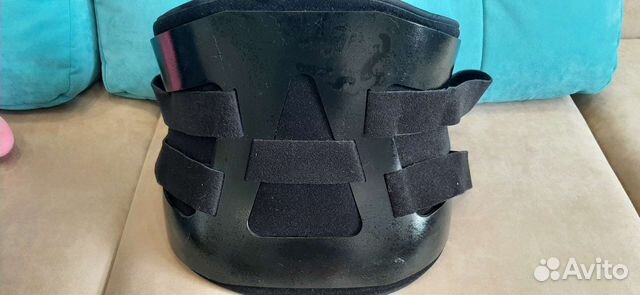 Фиксирующий карсет на позвоночник