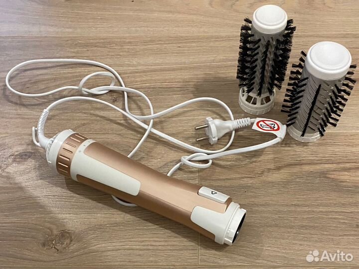 Фен-щетка Rowenta CF 9520