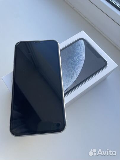 iPhone Xr, 64 ГБ