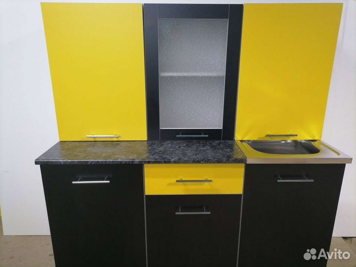 Кухонный гарнитур 150