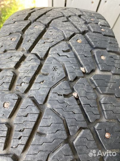 Nokian Tyres Hakkapeliitta C3 215/60 R17