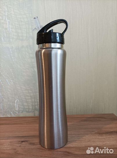 Спортивная бутылка Design 700 мл