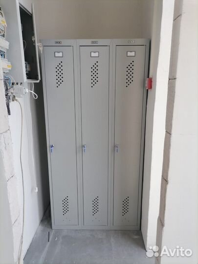 Шкаф металлический