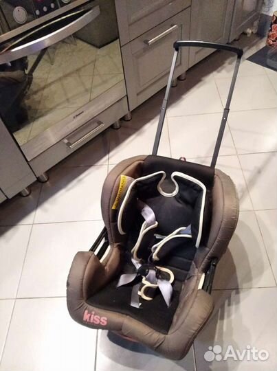 Автокресло 0-18кг по.Италия