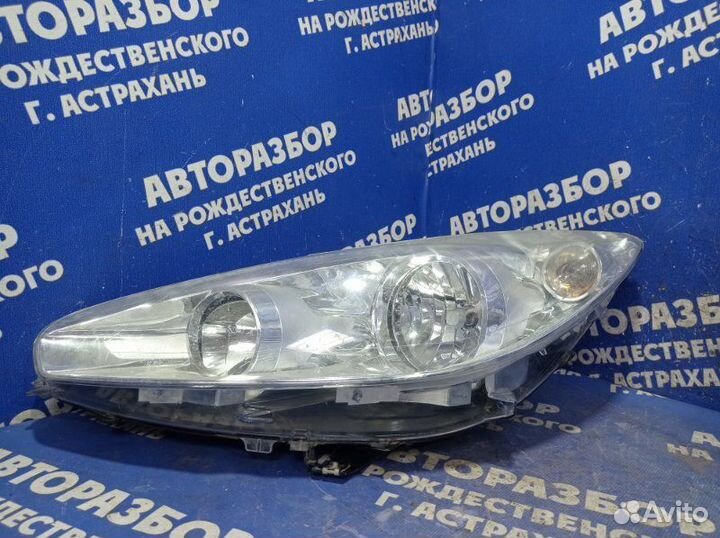 Левая фара Peugeot 308 хэтчбек EP6C 2012