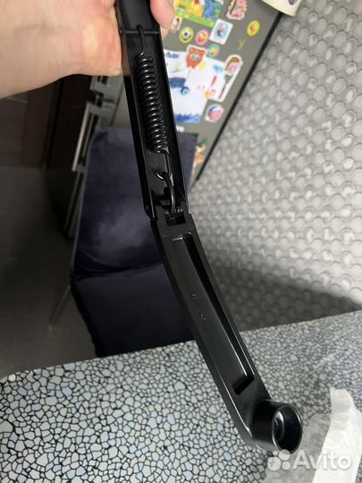 983113Z000 Поводок стеклооч. левый Hyundai I40