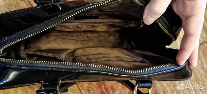 Сумка женская черная лаковая